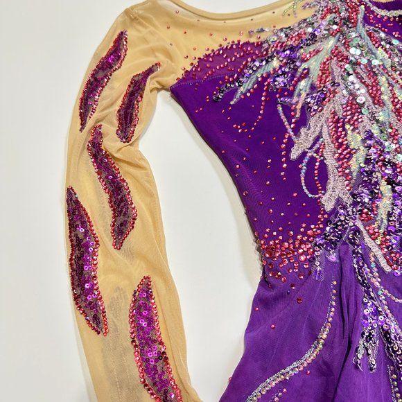 New Figure Skating Dress Size 10 (5~8T) with Hair Scrunchies (120~130cm) - Picture 6 of 14